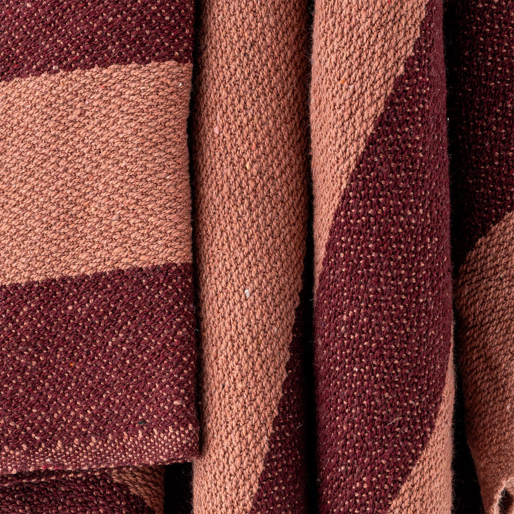 Frello Throw - Red