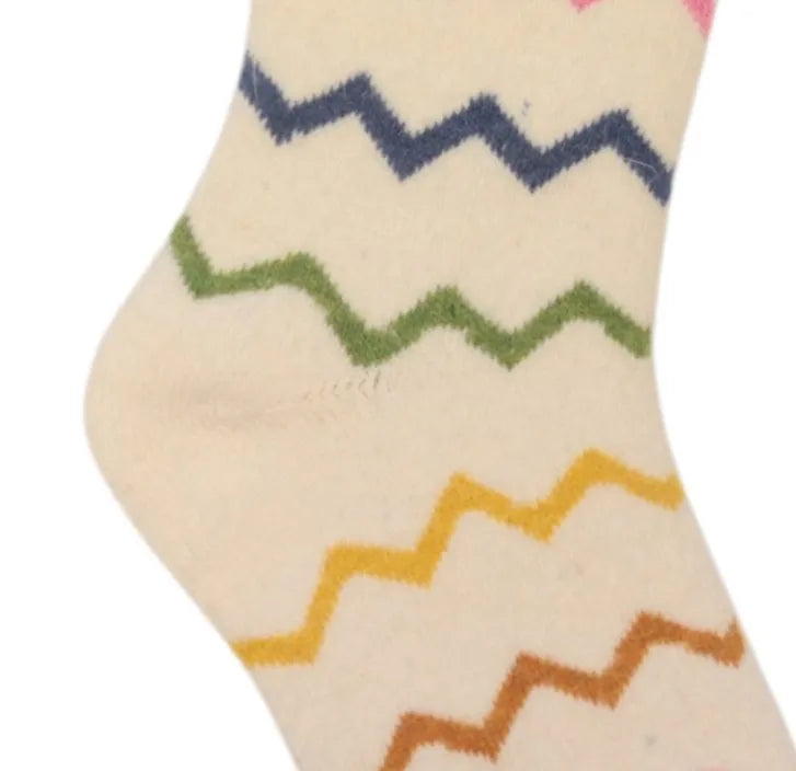 Jess & Lou Ribbed Socks - Cream Zig-Zag