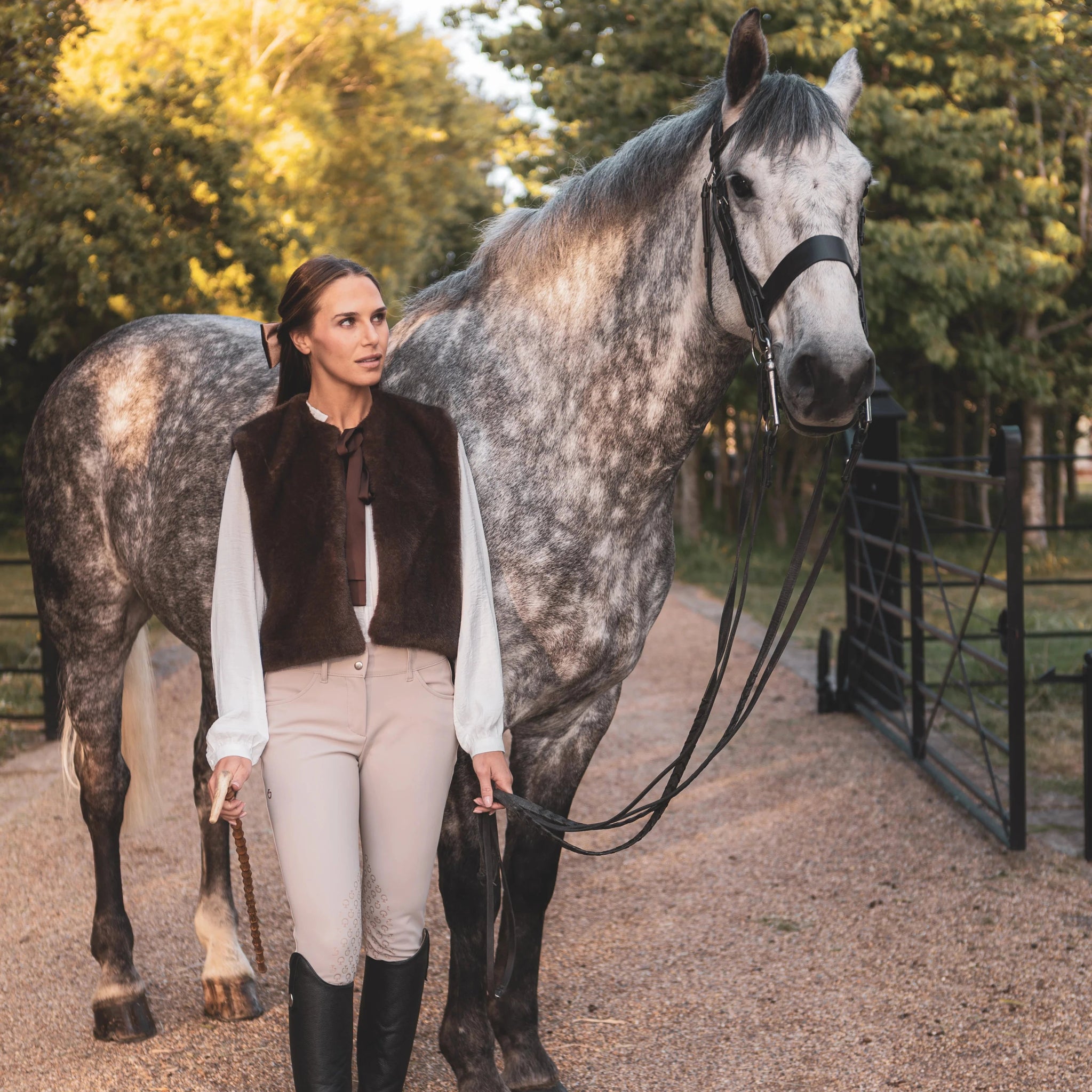 Chalk Felicity Gilet - Cappuccino - Simply Rye