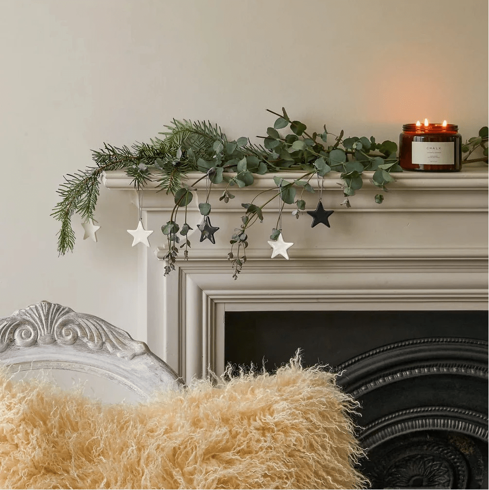 Chalk White Star Decoration - Simply Rye
