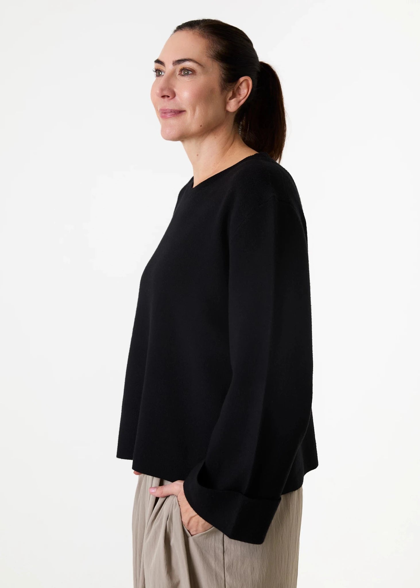 Crew Neck Bell Sleeve Jumper - Black - Simply Rye