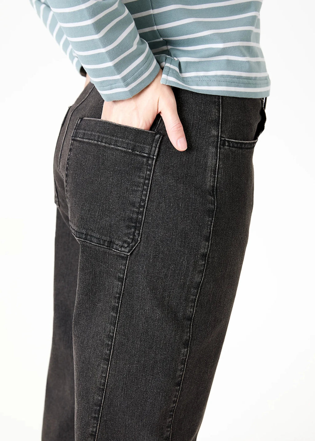 Denim Barrel Leg Jean - Washed Black - Simply Rye