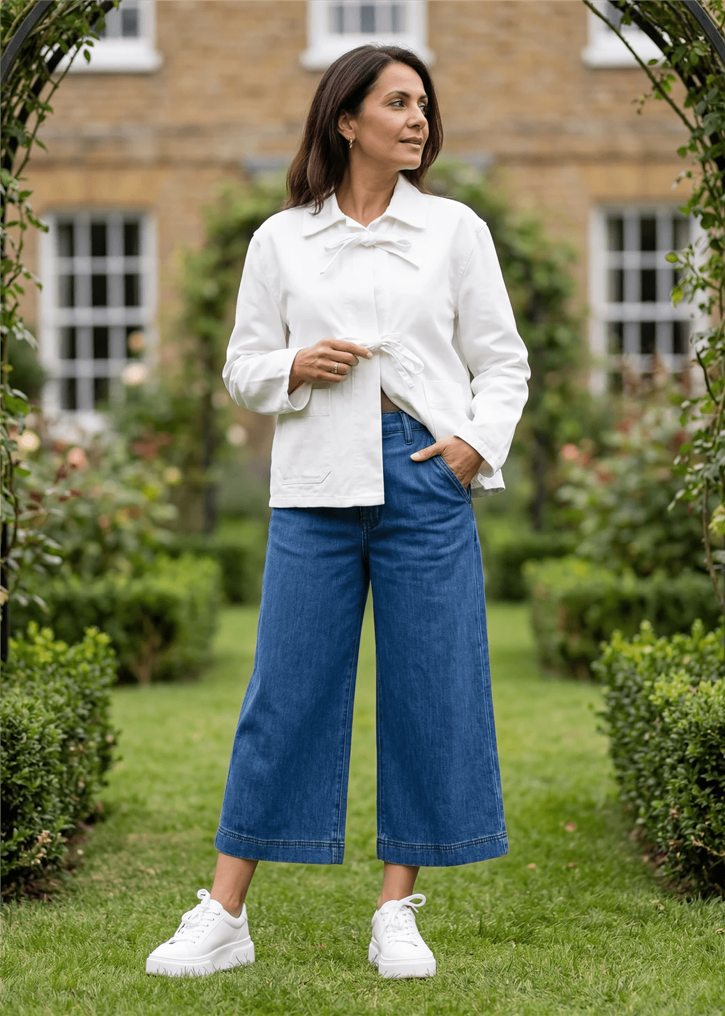 Denim Cropped Wide Leg Jeans - Simply Rye
