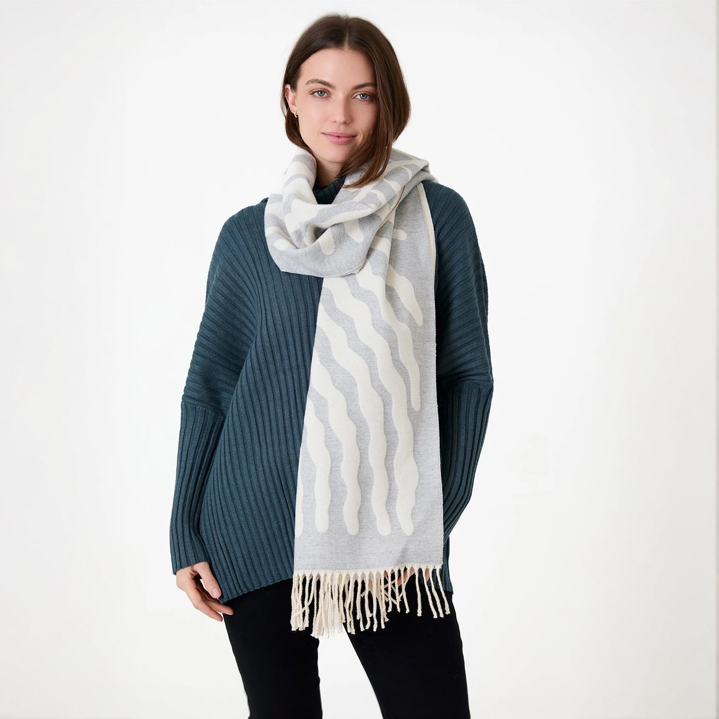 Jacquard Doubleface Scarf - Grey - Simply Rye