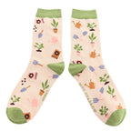 Miss Sparrow In The Allotment Socks - Simply Rye