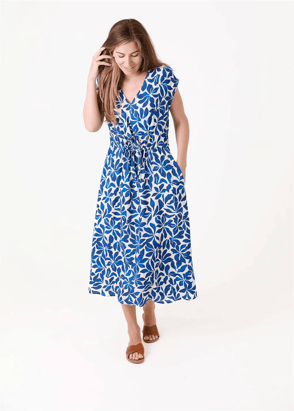 Mottled Floral V Neck Dress - Navy - Simply Rye