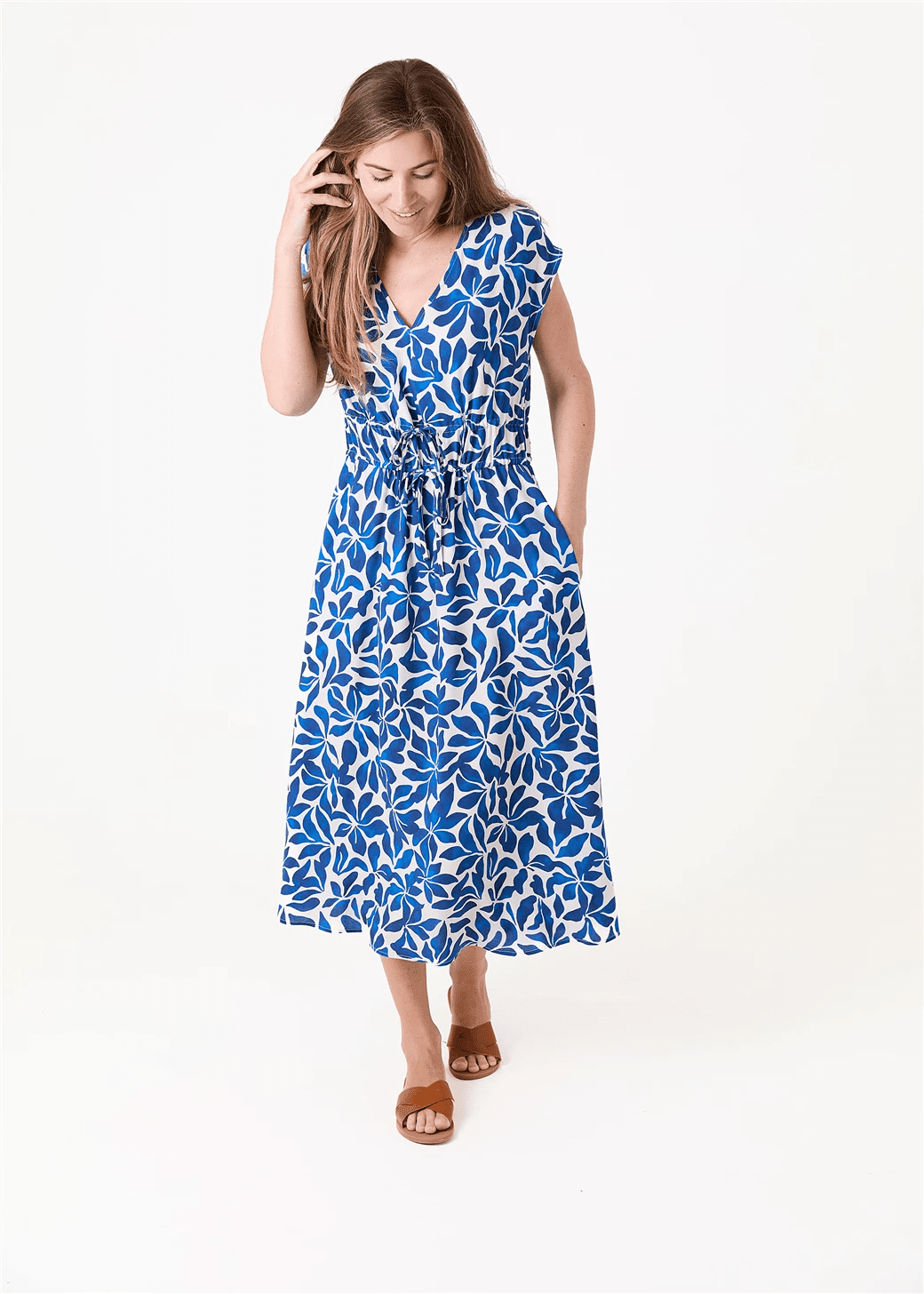 Mottled Floral V Neck Dress - Navy - Simply Rye