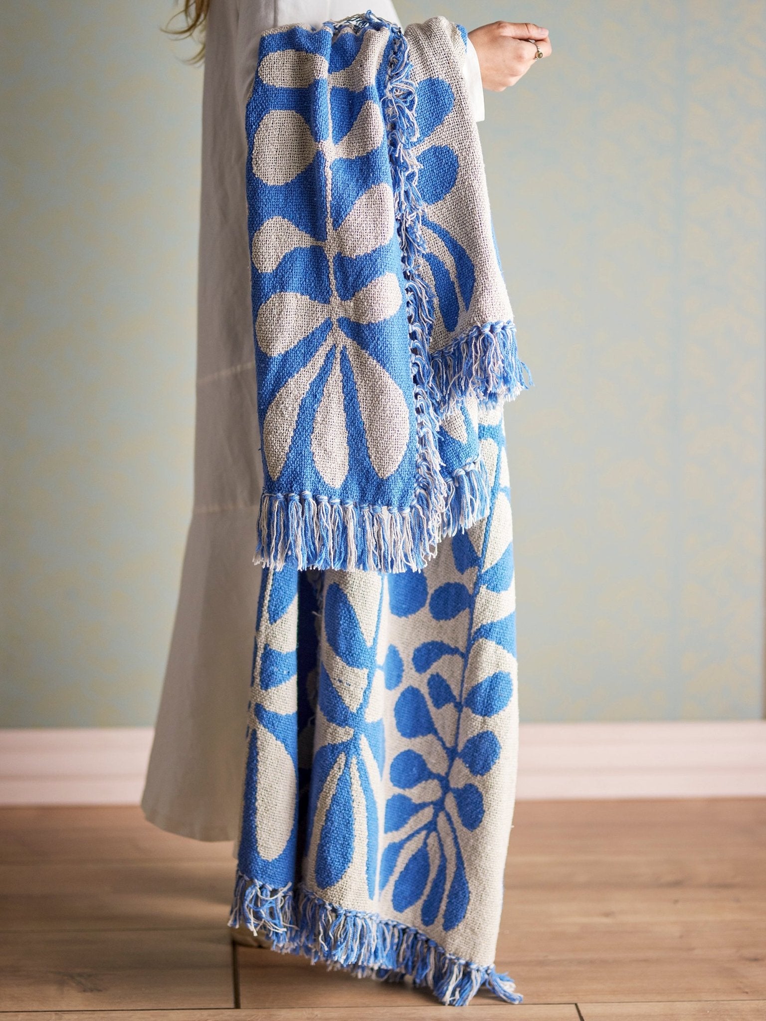 Nevine Throw - Blue - Simply Rye